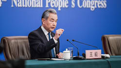 "மத்திய கிழக்கில் உடனடியாகச் சண்டை நிறுத்தத் தேவை": சீனா வலியுறுத்தல்