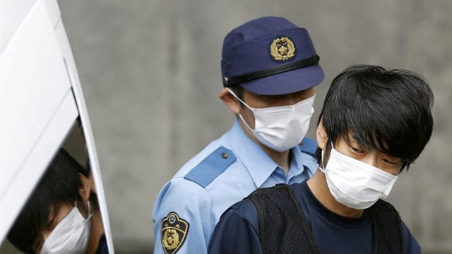 涉枪杀安倍嫌犯 移送日本奈良检察厅改控谋杀罪