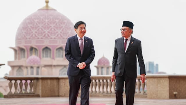 安华应黄总理邀请访问新加坡 出席第12届新马领导人非正式峰会