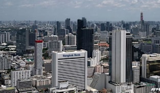 "படி ஏறுங்கள், அரைக்கை சட்டை அணியுங்கள்!" - போரினால் வந்த வினை