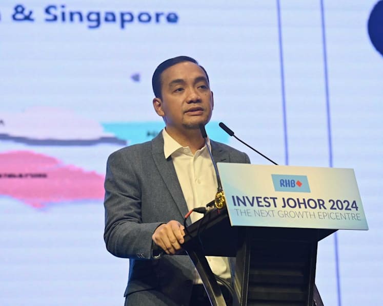 Johor-Singapore SEZ: Special passes for ‘industry captains’ could ease manpower and congestion concerns, suggests Johor chief minister