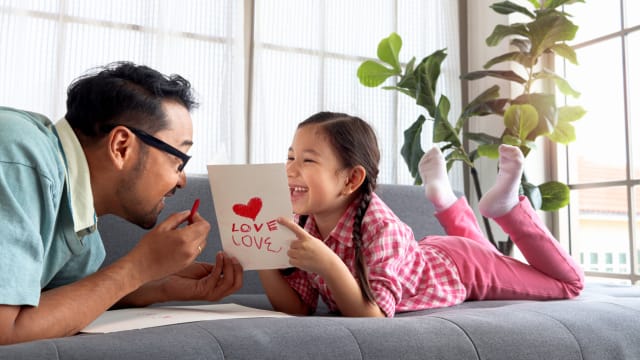 庆祝父亲活动迈入第十年 向沉稳守护家庭的父亲致敬