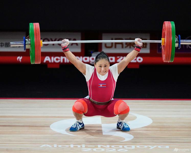North Korea weightlifter sets three world records for Asian Games gold