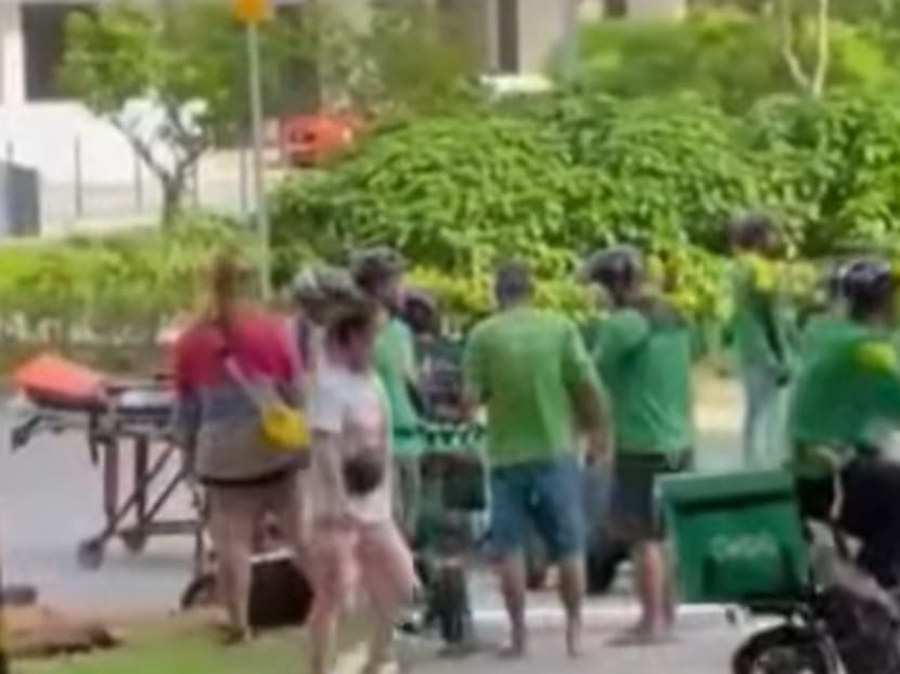 GrabFood delivery rider dies after accident with lorry along Punggol Walk