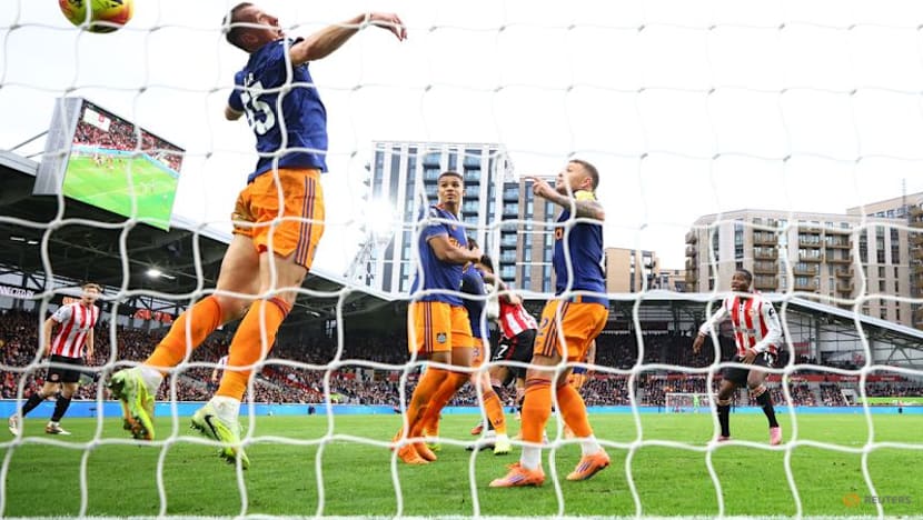 Newcastle's miserable away form continues with 3-1 loss at Brentford