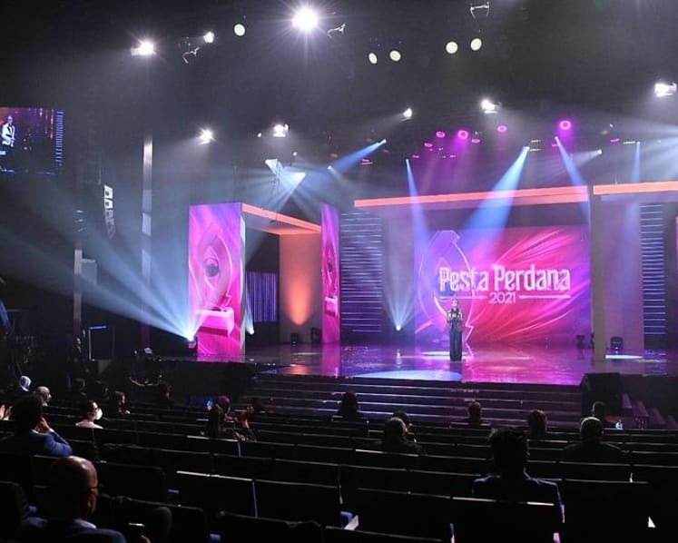 Fantasy-drama series Raksasa wins big at Pesta Perdana 2021