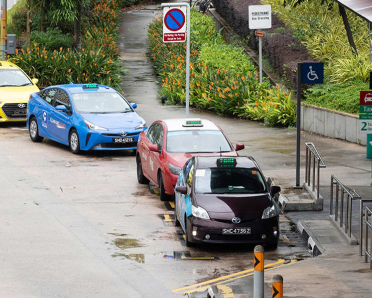 Covid-19: Govt sets aside S$27m more to aid taxi, private-hire car drivers affected by restrictions