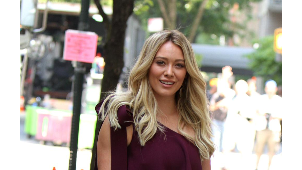 Hilary Duff confirms she's back with Matthew Koma 8days