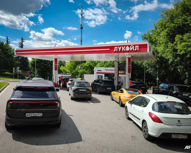 Putin acknowledges fuel shortages after Ukraine strikes