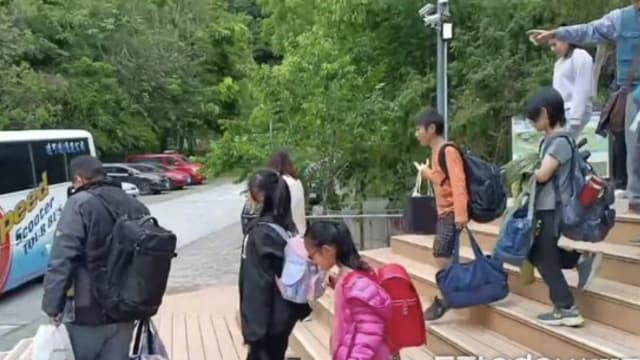 最难忘儿童节！台湾小学生强震后脫困露天真笑容