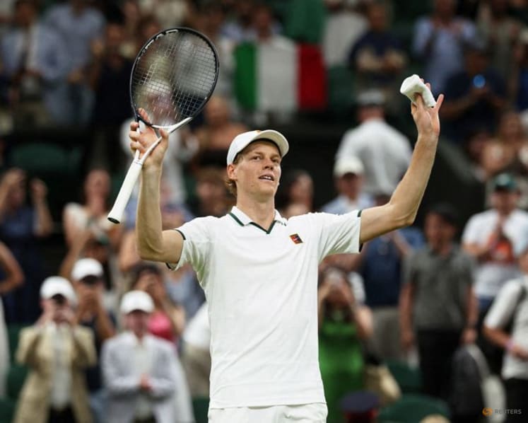 Sinner sees off qualifier Mochizuki for Wimbledon quarter-final spot