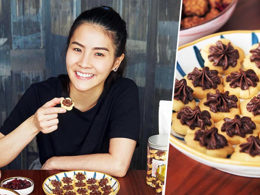 Her tart’s pastry tastes a bit like Jenny Bakery’s cookies.