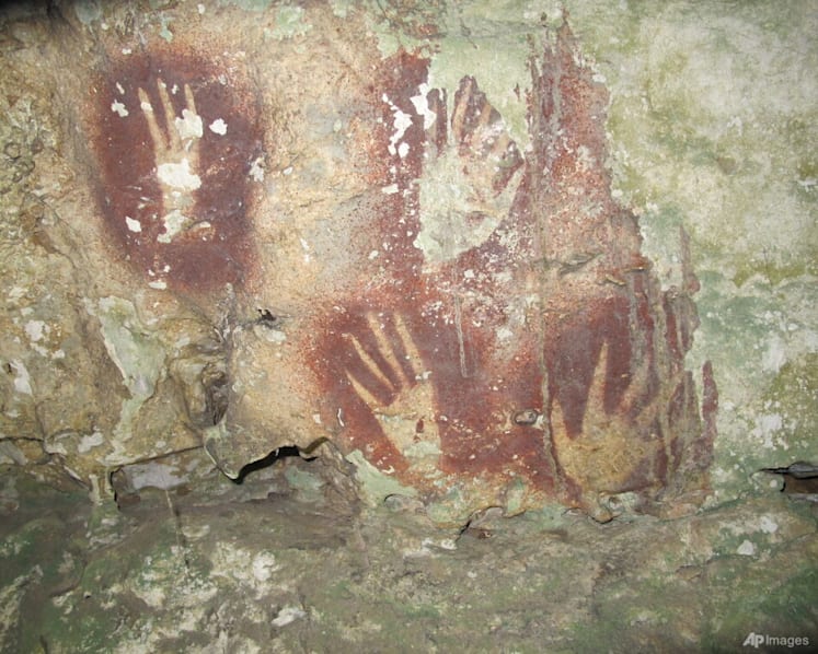 Indonesian handprints are the oldest cave art found yet