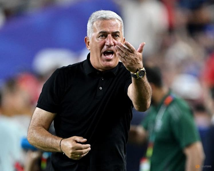 No room for sentiment when we take on Switzerland, says Algeria boss Petkovic