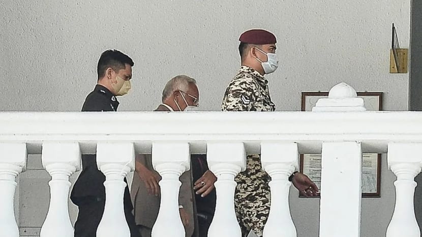 Najib Razak tidak dibenarkan hadir prosiding kes saman 1MDB