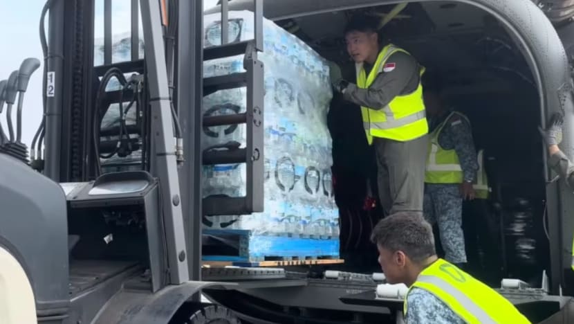 RSAF kerah 2 helikopter sokong usaha bantu mangsa banjir Australia RSAF kerah 2 helikopter sokong usaha bantu mangsa banjir Australia