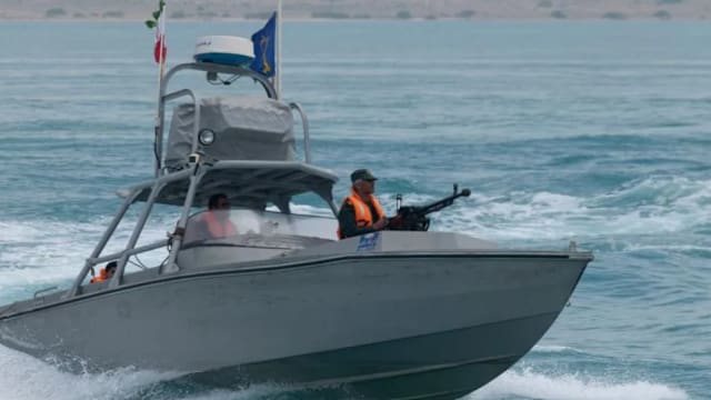 伊朗否认关闭霍尔木兹海峡 并谴责美以挑衅行为