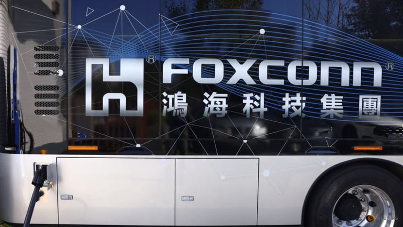 Foxconn interest in Nissan on hold amid Honda merger talks, Bloomberg reports Foxconn interest in Nissan on hold amid Honda merger talks, Bloomberg reports