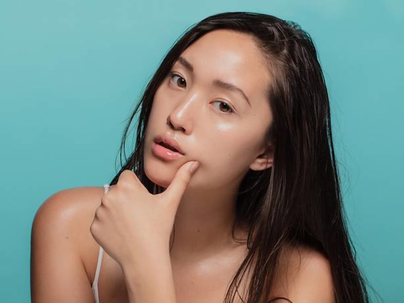 Makeup melting in hot and humid weather? We've got 8 sweat-proof hacks Makeup melting in hot and humid weather? We've got 8 sweat-proof hacks