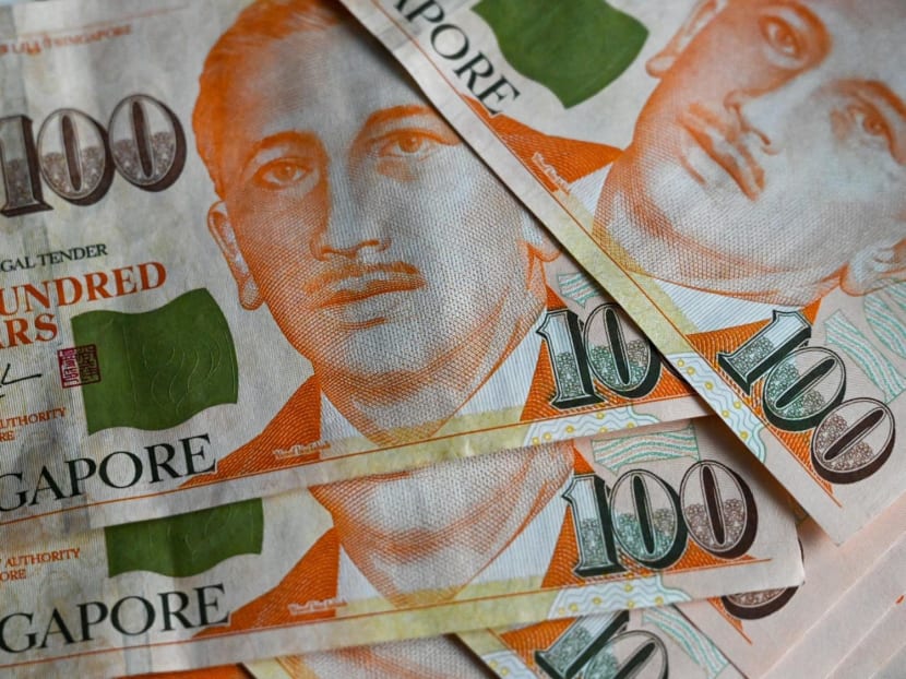 Gas deliveryman gets 9 months' jail for pocketing S$31,000 in customer payments to fund 'lavish' lifestyle Gas deliveryman gets 9 months' jail for pocketing S$31,000 in customer payments to fund 'lavish' lifestyle