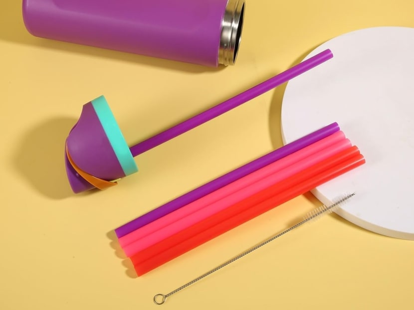 Owala water bottles: Your essential guide to stylish hydration in 2024