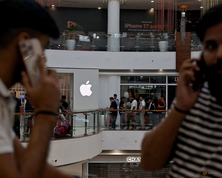 Indian court tells Apple to 'cooperate' in antitrust case
