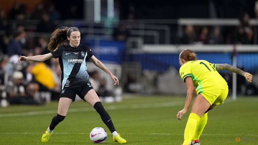 Lavelle's late strike earns underdogs Gotham second NWSL title