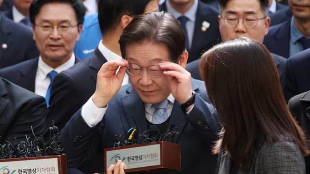 韩国反对党共同民主党前党魁李在明宣布参选总统