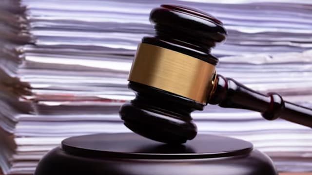 法院迈向数码化 律师打官司为何仍须花数千元打印文件？