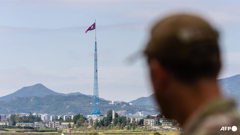 South Korea president urges Pyongyang dialogue after DMZ blasts