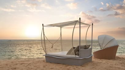 These Bali Hotels Have All-In Quarantine Packages That Let You Leave The Room During Isolation For Swims, Yoga & Other Activities