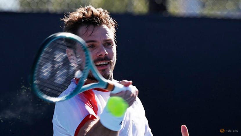 Wawrinka kicks off farewell season with fighting win at United Cup