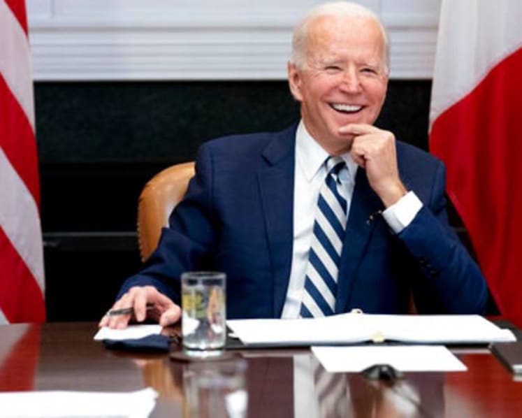 Biden to raise minimum wage for federal contractors to US$15 an hour
