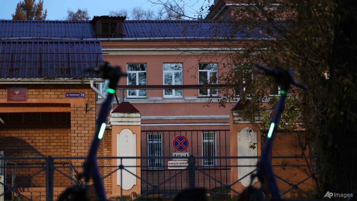 Russia says all clear after contact tracing in reported plague case