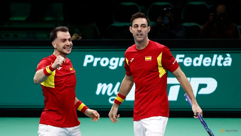 Spain beat Germany to set up Davis Cup final against Italy