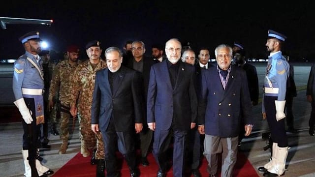 伊朗国会议长：代表团有诚意进行谈判 但不信任美方