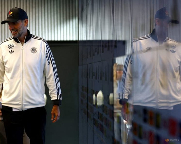 Klopp says Germany must reclaim national pride from 'wrong people'
