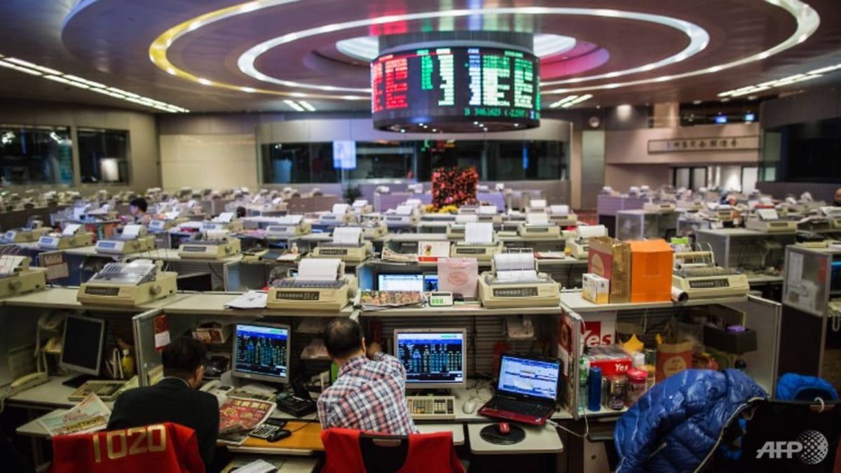 Stock-buying scam syndicate under investigation by Singapore, Hong Kong  authorities - CNA