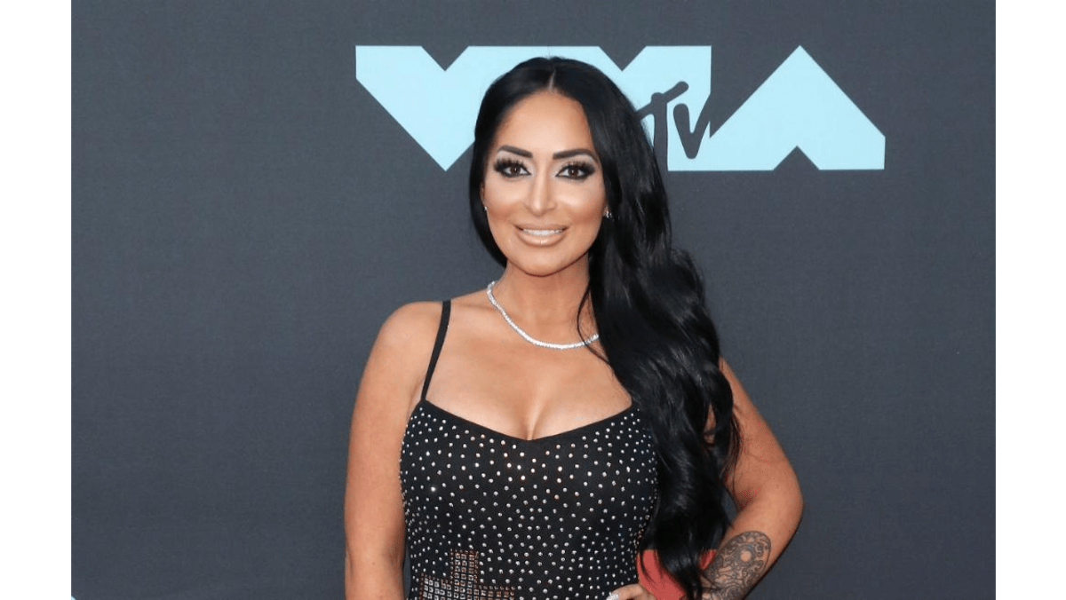 Angelina Pivarnick wants to 'redo' wedding - 8days