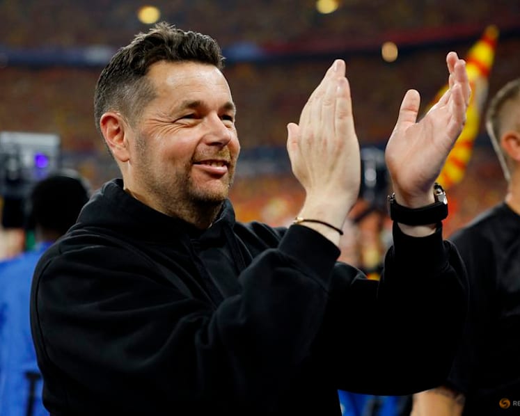 Crystal Palace appoint Sage as manager after Glasner exit