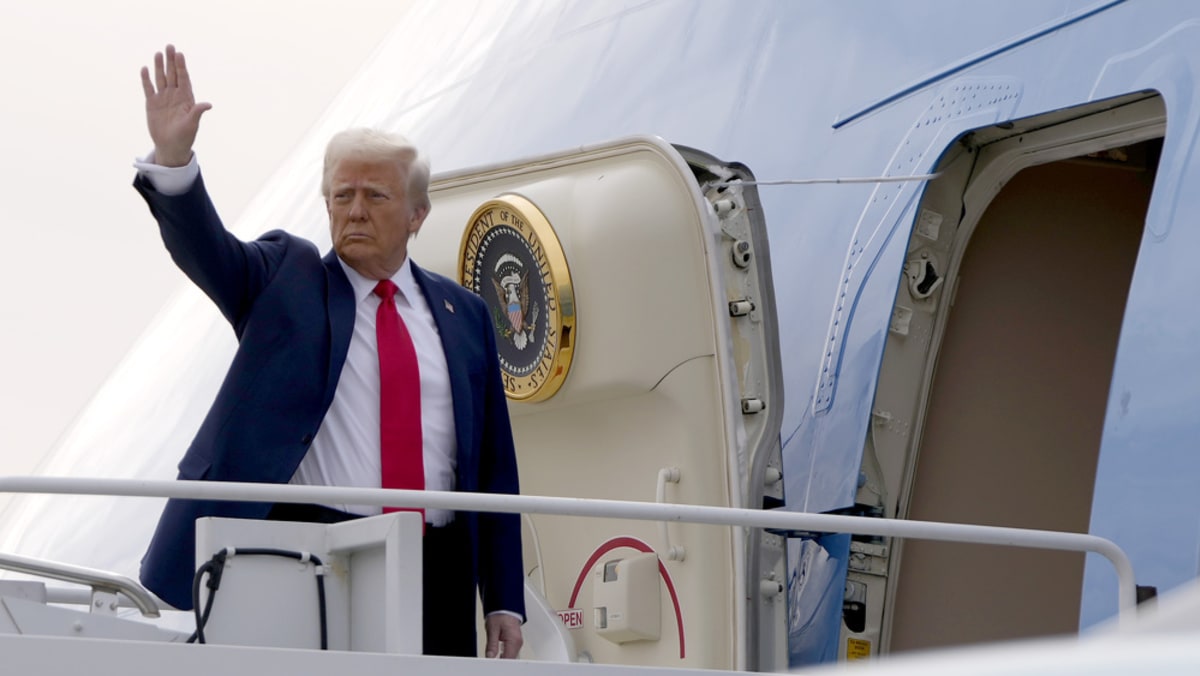 Trump makes 2,000-pound bombs available to Israel, undoing Biden pause Trump makes 2,000-pound bombs available to Israel, undoing Biden pause