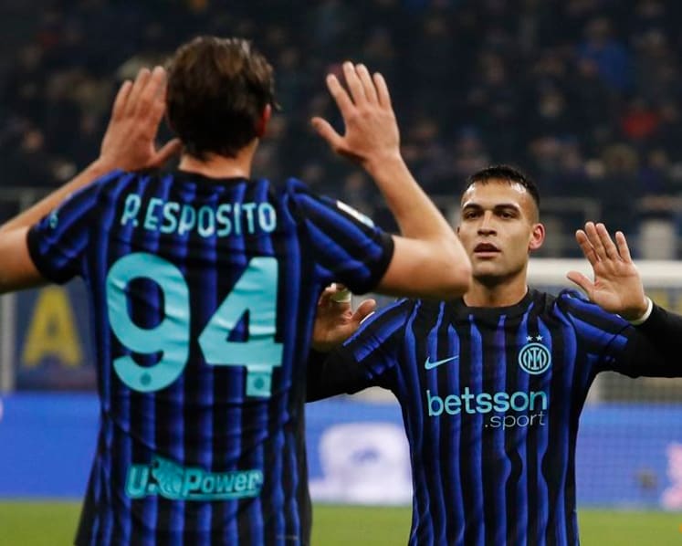 Inter open gap at the top with laboured win over Lecce