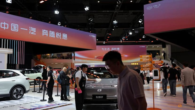 Chinese automaker FAW signs deal to acquire stake in Zhuoyu