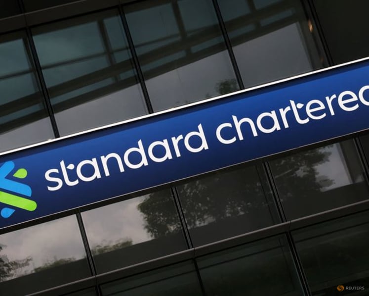 Standard Chartered joins major banks in betting on December ECB rate hike