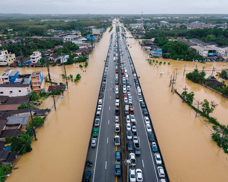 Thai military takes charge of flood crisis as heavy rains hobble relief effort