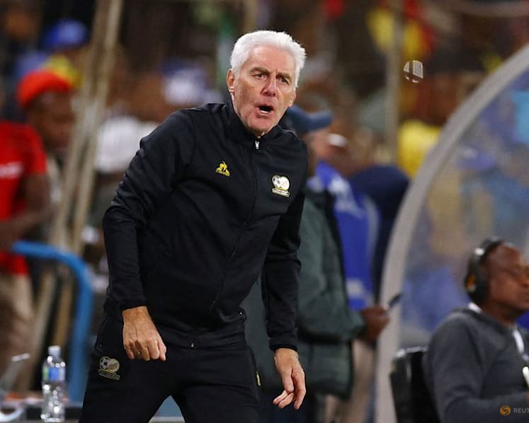 Career comes full circle for South Africa coach Broos at Azteca Stadium