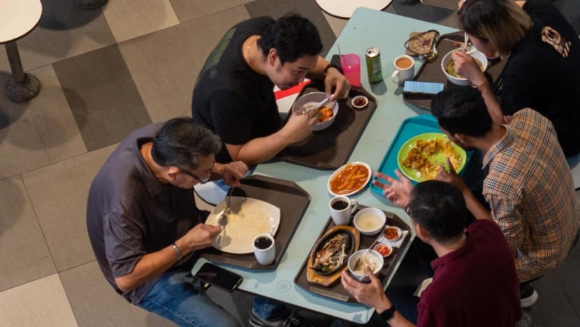 20 food stall licensees caught flouting mask, spit guard requirements: SFA