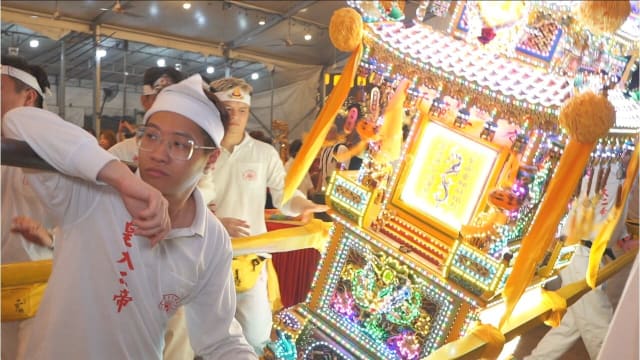 星期二特写 | 白衣白裤白头巾 南洋独有的九皇爷诞文化