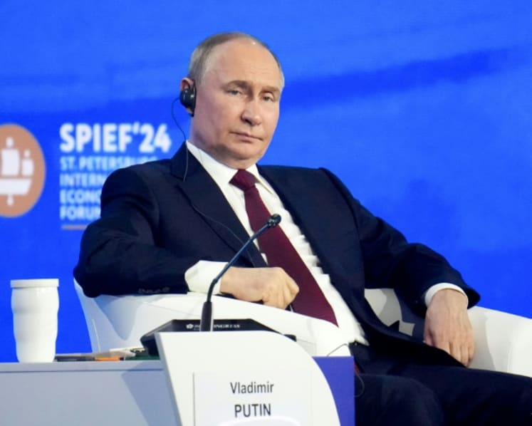 Putin says Russia's economy is growing despite international sanctions
