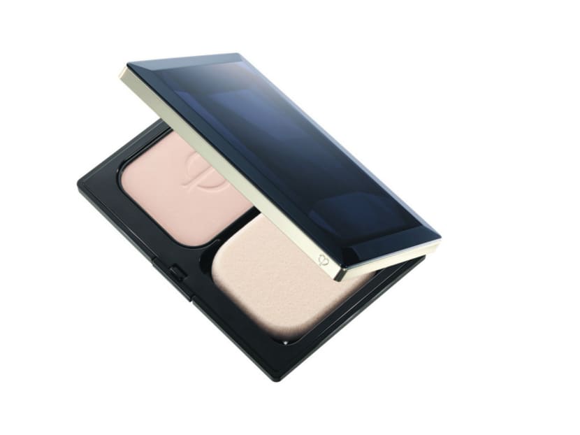 Your essential powder and liquid foundation picks